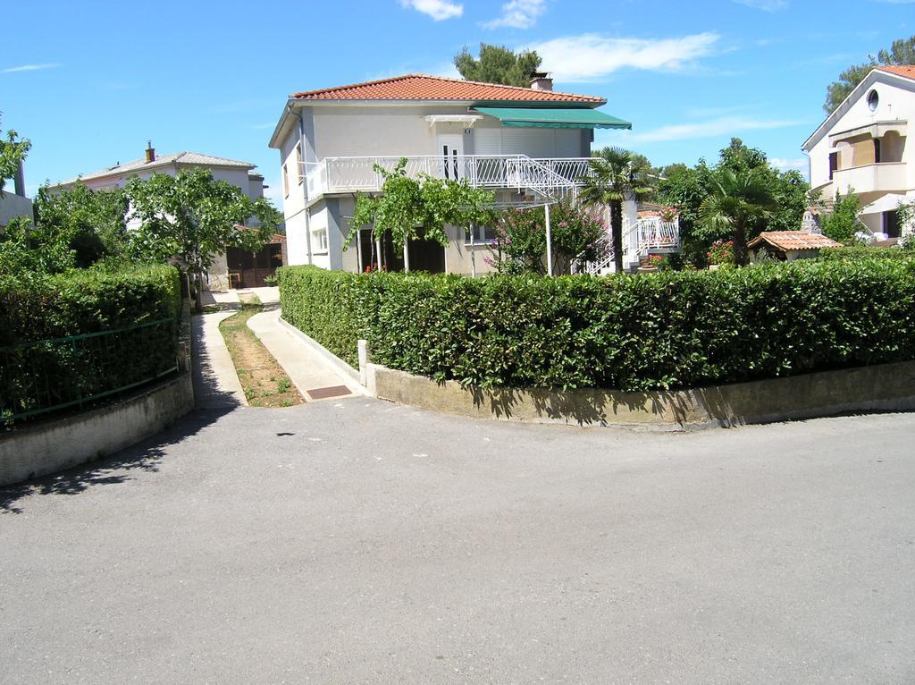 Apartman Vera 克尔克 外观 照片