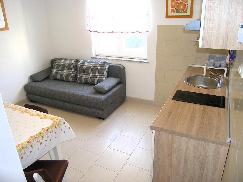 Apartman Vera 克尔克 外观 照片