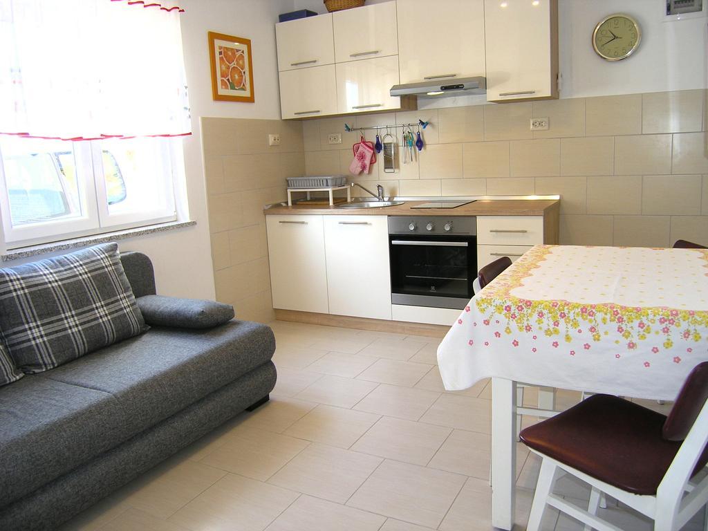 Apartman Vera 克尔克 外观 照片