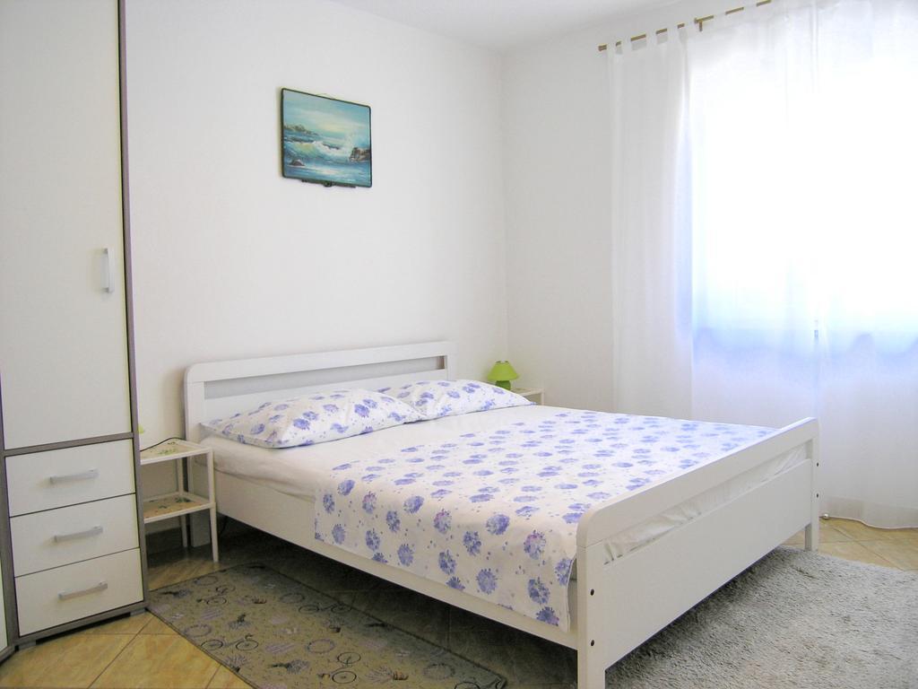 Apartman Vera 克尔克 外观 照片