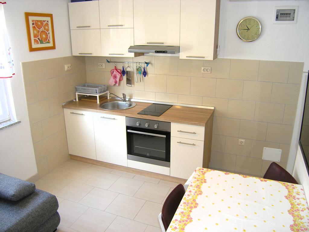 Apartman Vera 克尔克 外观 照片